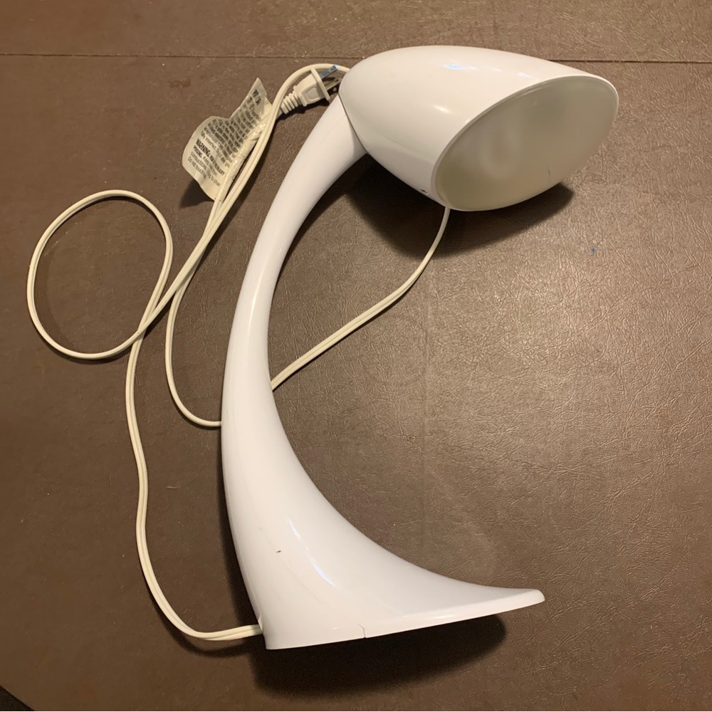 Verilux Smart Light Curve Snow White Desk Lamp